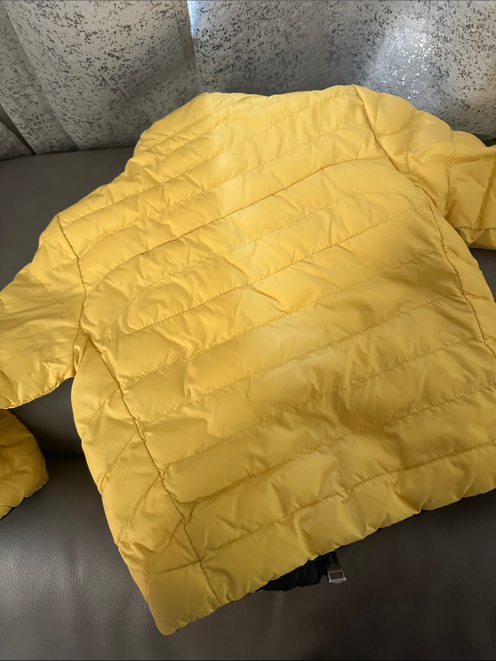 Ralph Lauren Navy Puffer Jacket with Yellow Interior - Picture 6 of 9